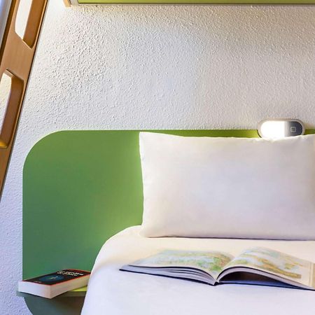 Ibis Budget Poitiers Nord Futuroscope Чассенеуил-Ду-Поитоу Экстерьер фото