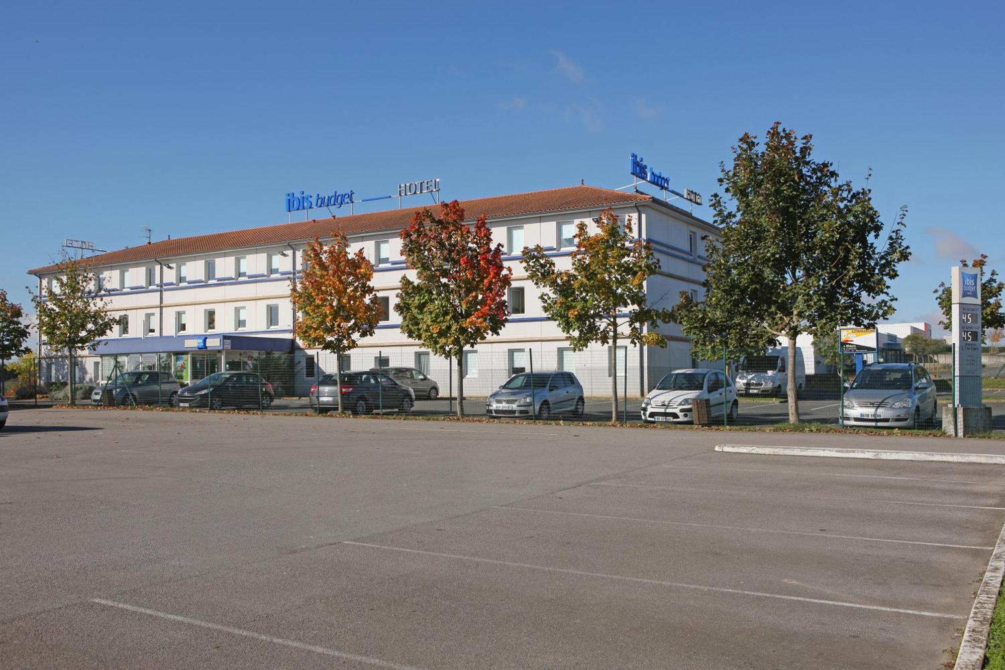 Ibis Budget Poitiers Nord Futuroscope Чассенеуил-Ду-Поитоу Экстерьер фото