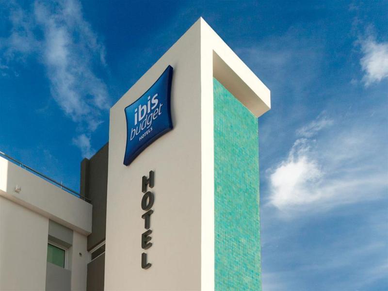 Ibis Budget Poitiers Nord Futuroscope Чассенеуил-Ду-Поитоу Экстерьер фото